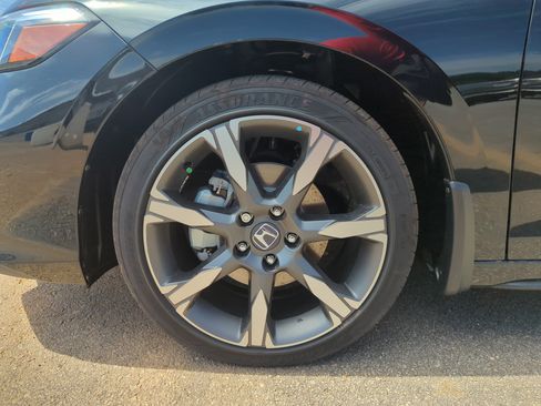 Used 2025 Honda Civic Sport Touring image 14