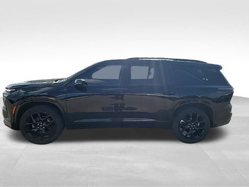Used 2024 Chevrolet Traverse RS AWD/4WD image 8