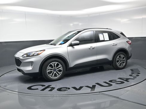 Used 2020 Ford Escape SEL image 6