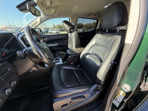 Used 2015 Chevrolet Colorado LT w/ Luxury Package image 26