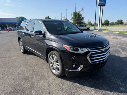 Used 2021 Chevrolet Traverse High Country AWD/4WD image 2