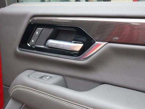 New 2026 GMC Yukon Elevation AWD/4WD image 15