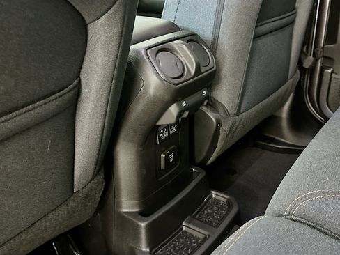 Used 2025 Jeep Wrangler Sahara w/ Safety Group image 27