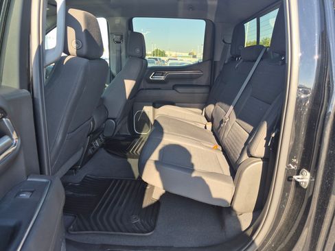 Used 2023 Chevrolet Silverado 1500 LT w/ Z71 Off-Road Package AWD/4WD image 29