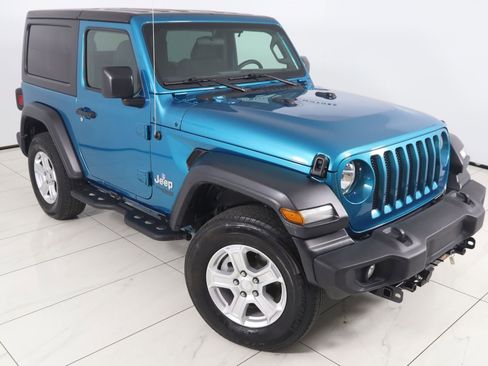 Used 2020 Jeep Wrangler Sport image 16