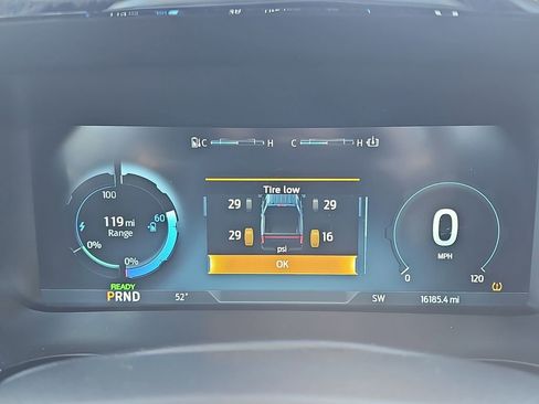 Used 2023 Ford F150 Lightning XLT image 22