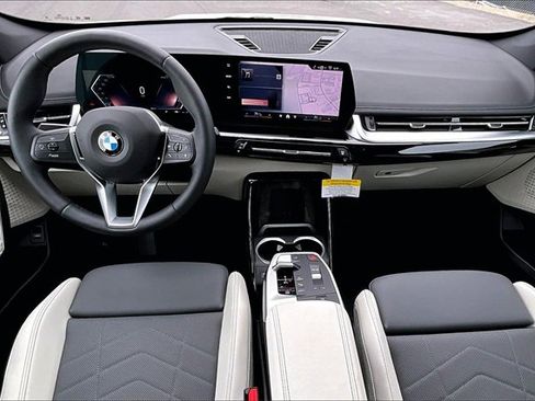 New 2026 BMW X1 xDrive28i image 5
