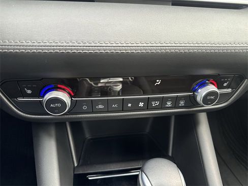 Used 2021 MAZDA MAZDA6 Grand Touring image 19