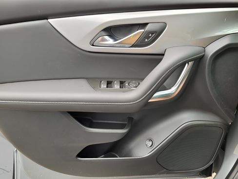 New 2026 Chevrolet Blazer LT w/ Convenience Package image 24