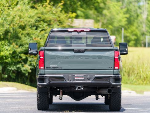 Used 2026 Chevrolet Silverado 2500 LTZ w/ LTZ Plus Package AWD/4WD image 50