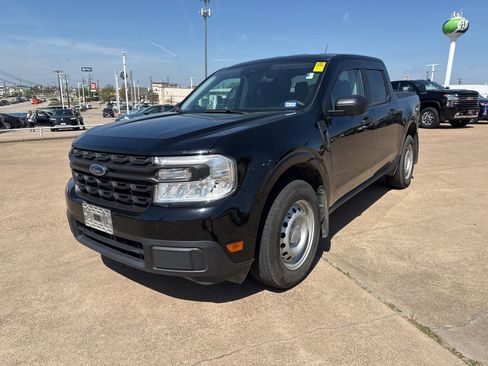 Used 2022 Ford Maverick XL image 3