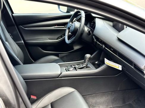 New 2026 MAZDA MAZDA3 2.5 S Sedan w/ Preferred Pkg image 11