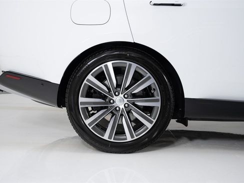 Used 2023 Land Rover Range Rover Autobiography AWD/4WD image 11