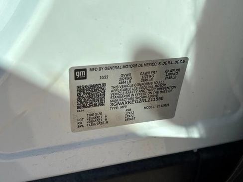 Used 2024 Chevrolet Equinox LT FWD image 18