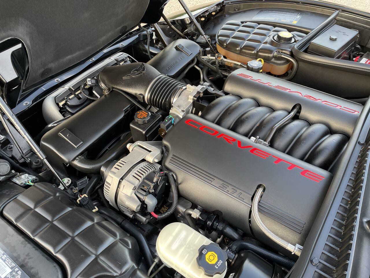 Used 2003 Chevrolet Corvette Convertible w/ Preferred Equipment Group1 RWD image 17