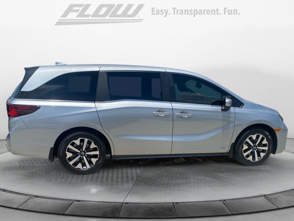 Certified 2026 Honda Odyssey EX-L image 10