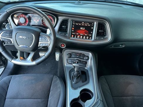 Used 2015 Dodge Challenger SRT Hellcat image 3