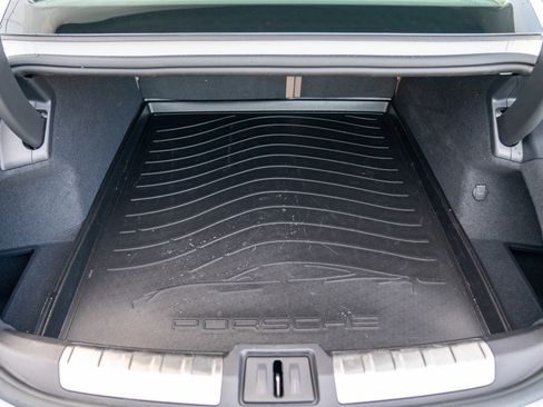 Used 2025 Porsche Taycan image 26