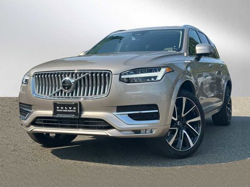 New 2025 Volvo XC90 B6 Plus w/ Protection Package Premier image 3