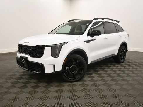 Used 2026 Kia Sorento SX Prestige w/ Olive Brown Leather Package AWD/4WD image 2