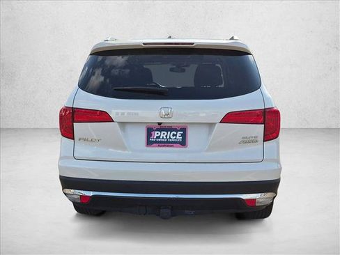 Used 2018 Honda Pilot Elite image 6