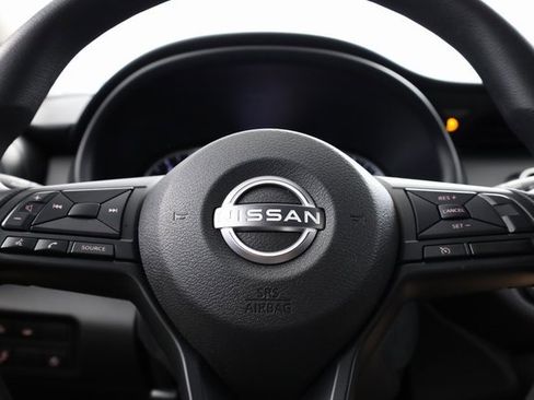 Certified 2024 Nissan Kicks S image 15