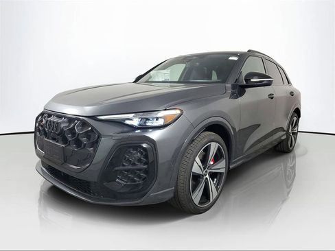 New 2026 Audi SQ5 Premium Plus image 3