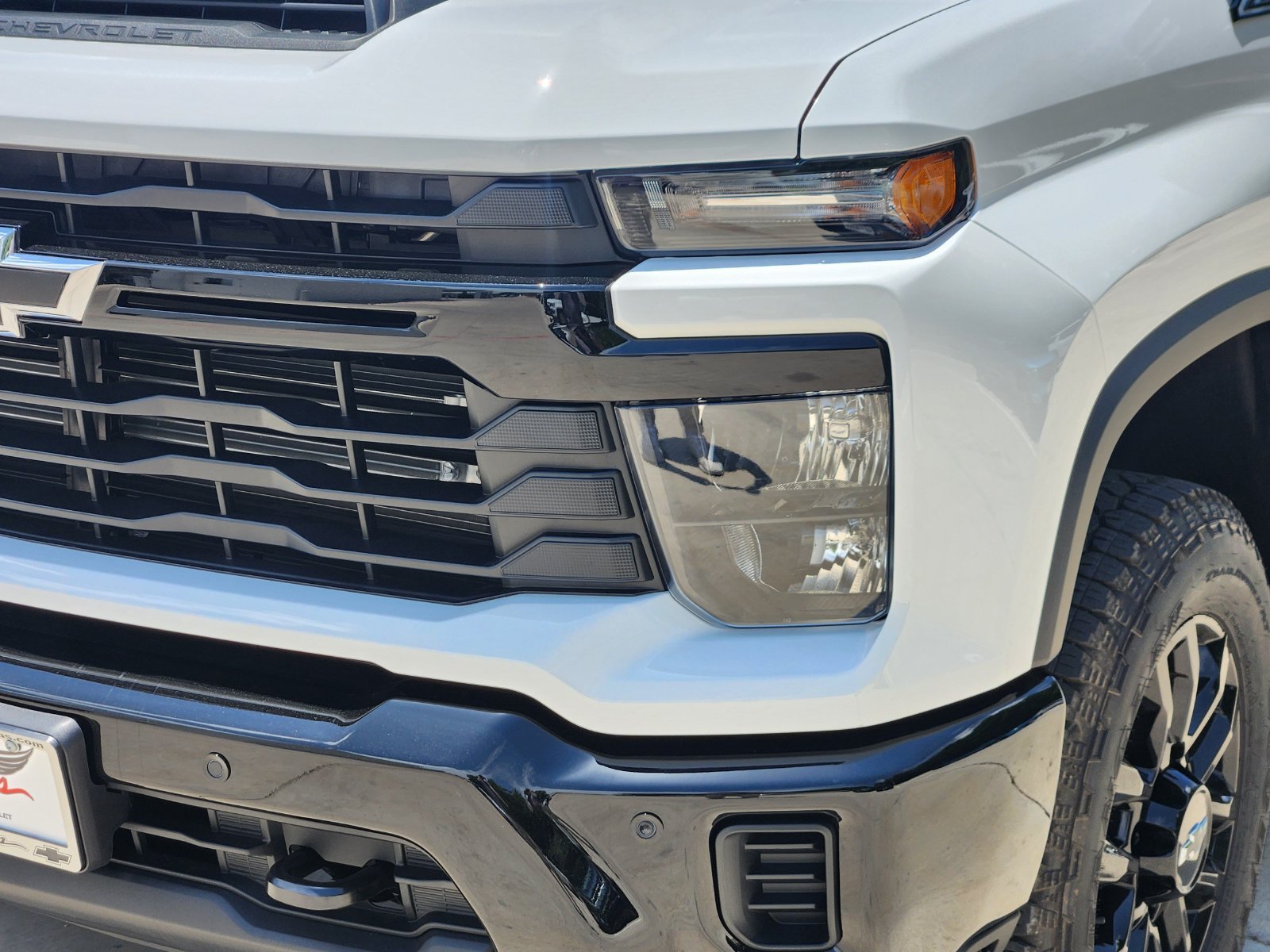 New 2026 Chevrolet Silverado 2500 Custom w/ Custom Value Package AWD/4WD image 9