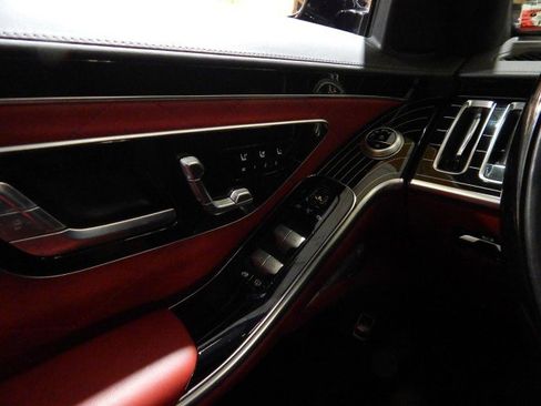 Used 2022 Mercedes-Benz S 580 4MATIC Sedan image 20