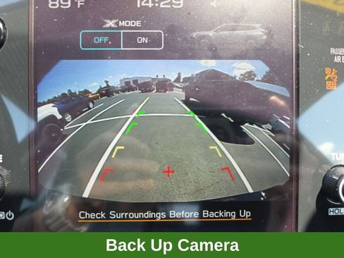 Used 2023 Subaru Outback Premium AWD/4WD image 32