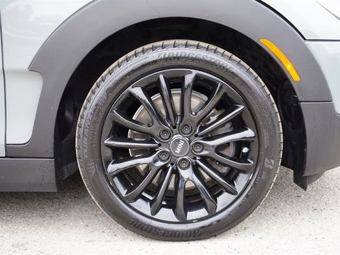 Used 2018 MINI Cooper Clubman S image 36