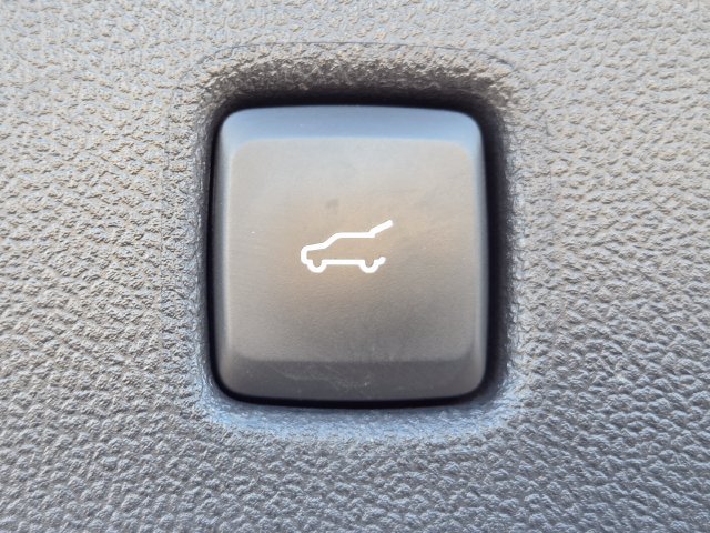 Used 2021 Ford Escape SEL w/ Technology Package AWD/4WD image 21