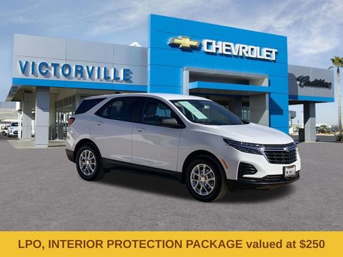 Certified 2024 Chevrolet Equinox LS FWD image 3