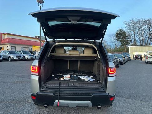 Used 2016 Land Rover Range Rover Sport HSE image 15