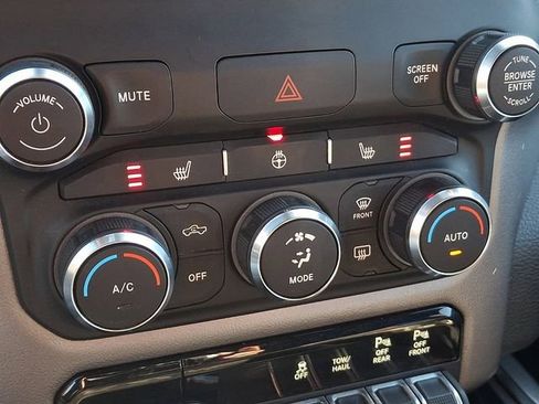 Used 2020 RAM 1500 Sport w/ Level 2 Equipment Goup w/2_L image 15