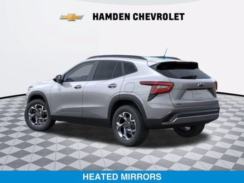 New 2026 Chevrolet Trax LT w/ Driver Confidence Package FWD image 3