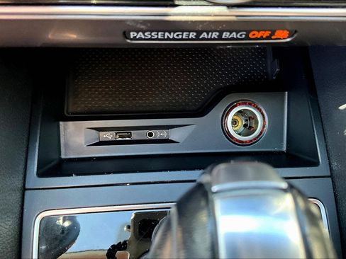 Used 2017 Volkswagen Passat 1.8T R-Line image 22