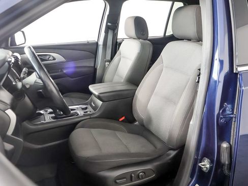 Used 2023 Chevrolet Traverse LT AWD/4WD image 28