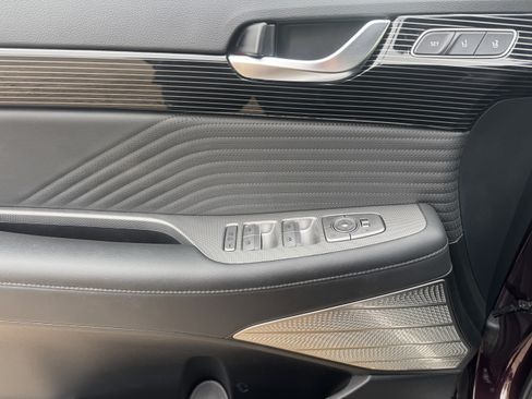 Used 2023 Hyundai Palisade Calligraphy w/ Cargo Package FWD image 9