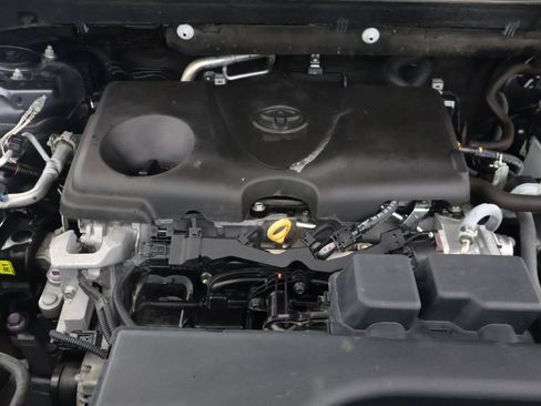 Used 2023 Toyota RAV4 LE image 27