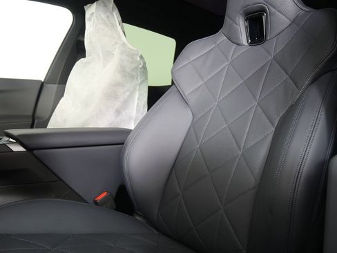 Used 2026 BMW iX xDrive45 w/ M Sport Package image 12