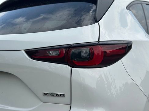Used 2025 MAZDA CX-5 AWD 2.5 S w/ Premium Plus Pkg image 11