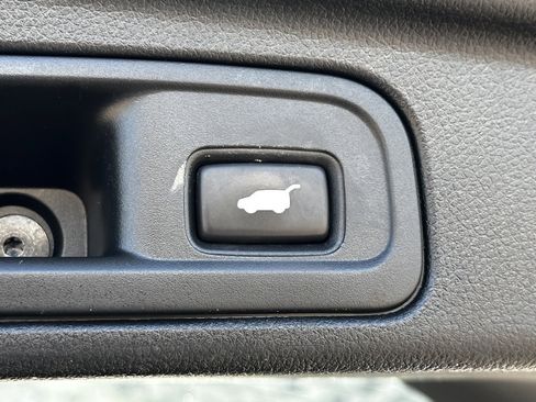 Used 2016 Honda Pilot Touring image 20