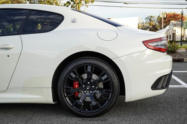 Used 2016 Maserati GranTurismo MC RWD image 4