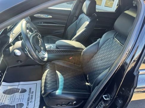 Used 2024 Genesis GV70 3.5T Sport w/ Sport Prestige Package image 21