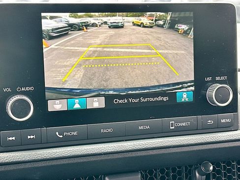 Used 2024 Honda CR-V EX image 13