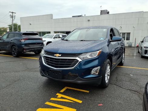 Used 2020 Chevrolet Equinox LT image 3