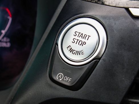 Used 2021 BMW X4 xDrive30i w/ M Sport Package image 32