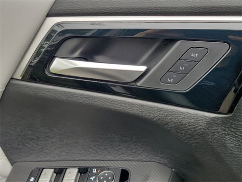 Used 2022 Mitsubishi Outlander SEL image 29