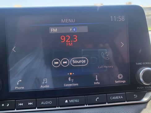 Used 2020 Nissan Sentra SV w/ Electronics Package FWD image 33
